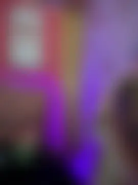 غرفة دردشة Megaan__More المباشرة