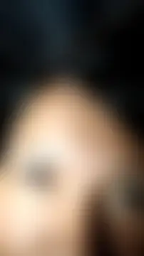 ebonysummer_'s Live Chat Room