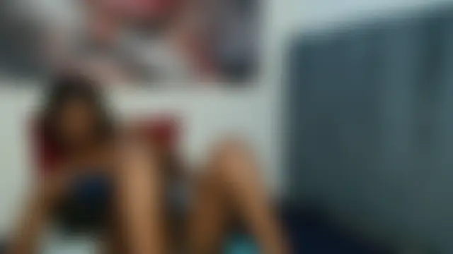 Moreish-06's Live Chat Room