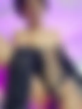 Eva_Monroes' Live Chat Room