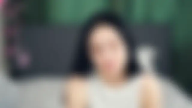 ZofiaSoshnik: διαδικτυακό σόου στην κάμερα