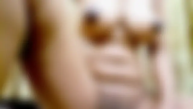 PARIYA_01 élő chatszobája