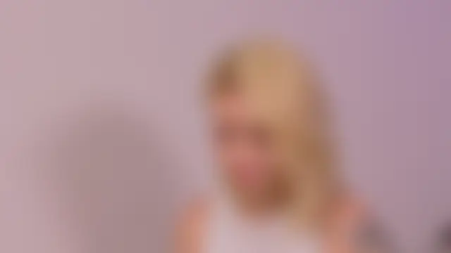 Ivory_Soul élő chatszobája