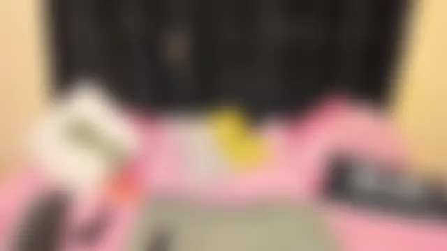 AmazingDarkDoll élő chatszobája