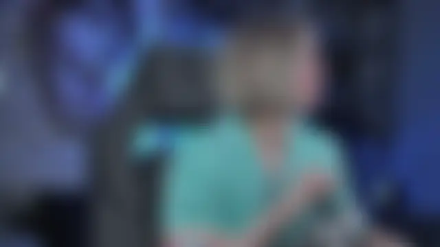 ReiYosimoto élő chatszobája