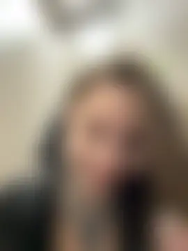 KishaMur élő szexkamerás műsora