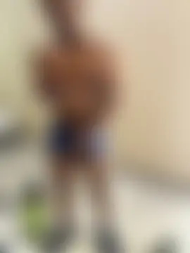 Show modela bhagihero na web-kameri