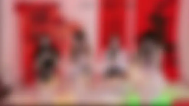 แชท XXX สดของ TNT-Sister