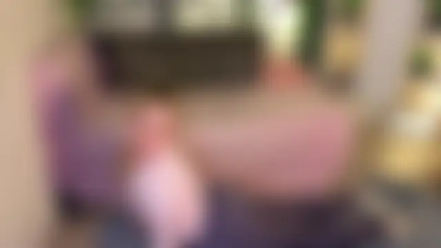 IvetteLabore's Live Chat Room