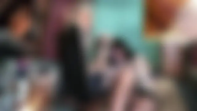 Seks show uživo modela SissiDomination na kameri