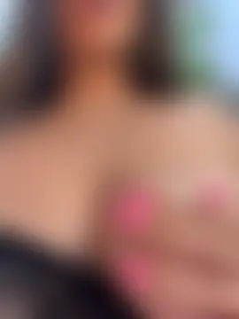 Mau_White Live chatroom