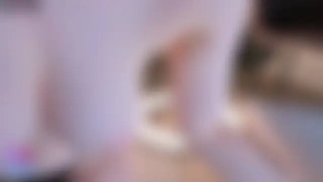 Seks show uživo modela SoniaScott na kameri