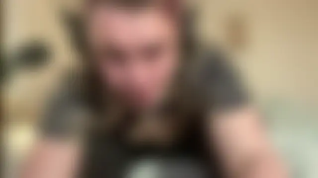 andrenoma427 লাইভ চ্যাট রুম