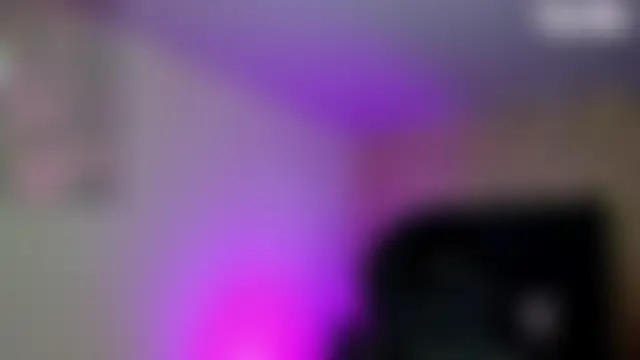 غرفة دردشة april_dumont المباشرة