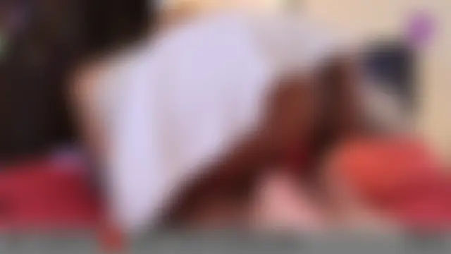 Samanntthaa__ élő chatszobája