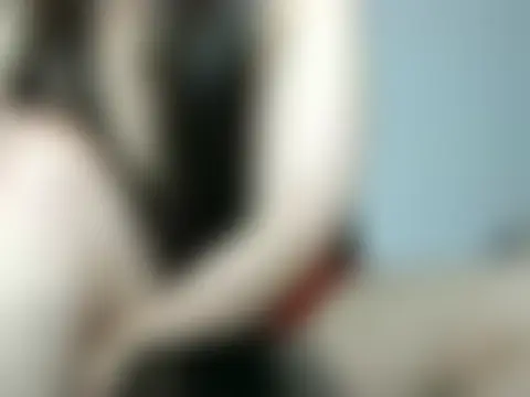 Willbiee Live Sex Cam-Show