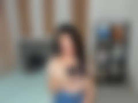 โชว์เซ็กส์แคมถ่ายทอดสดของ BigCockKiara