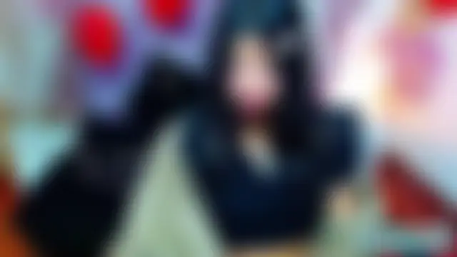 غرفة دردشة Esmeralda-18 المباشرة