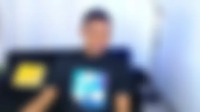 MaxCum18_ Videochat live