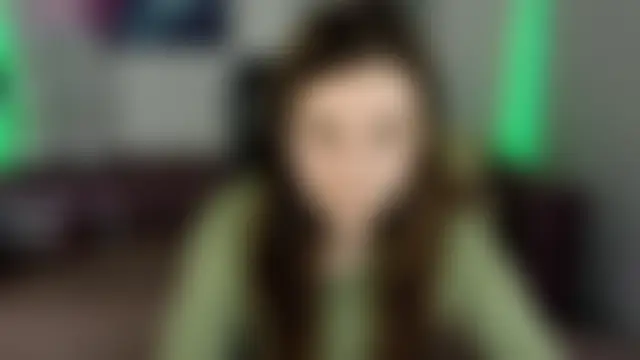 Mia_Myles: δωμάτιο απευθείας συνομιλίας