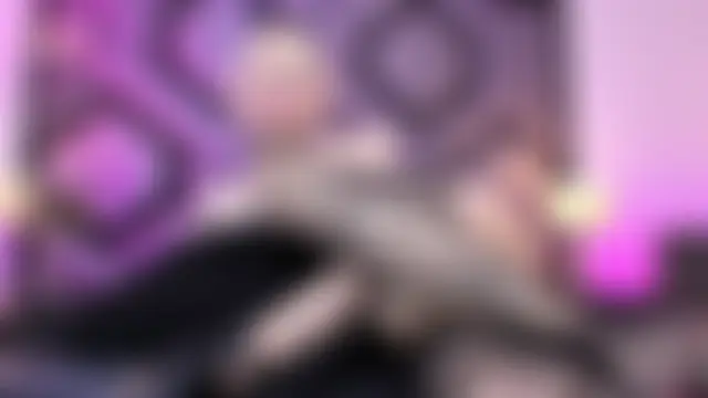 Pertunjukan Kamera Web Manu_bauer