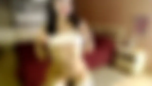 Seks show uživo modela CassiePink na kameri