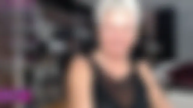 roxana_brooks 现场聊  天室