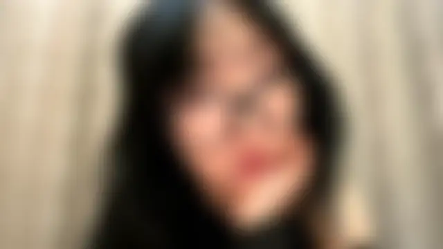 Chat soba uživo modela Yunananaa