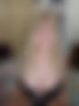 msjuicylucy1982 élő szexkamerás műsora