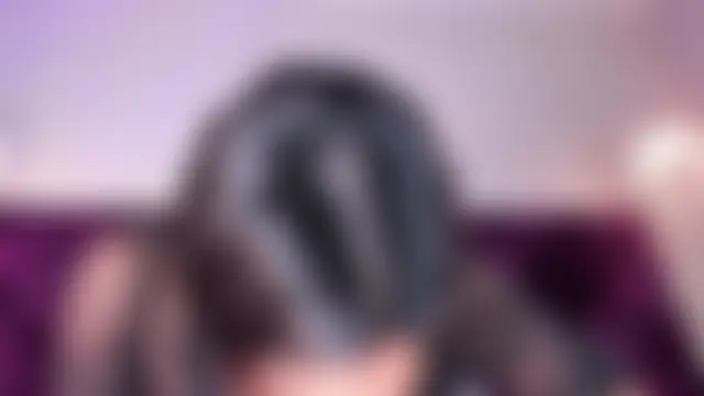 LovelyEyesx Adlı Modelin Canlı Sohbet Odası