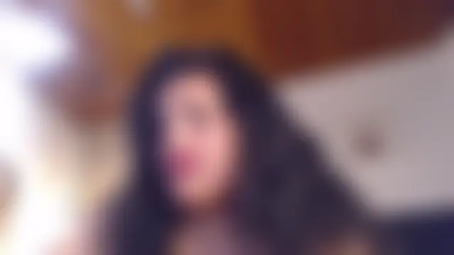 Andrea_secret_ Adlı Modelin Canlı Sohbet Odası