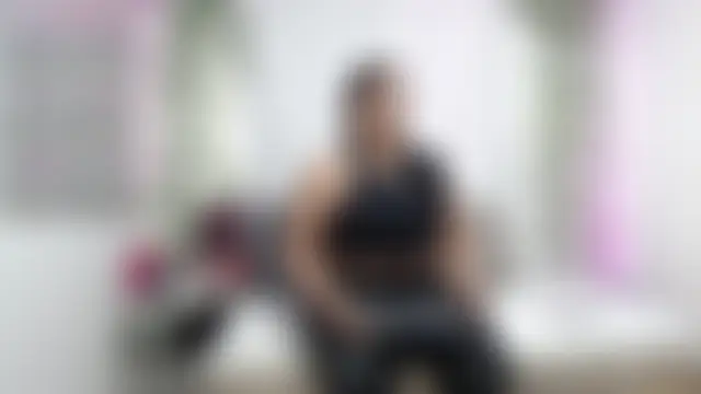 brunaroyale Adlı Modelin Canlı Sohbet Odası