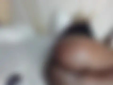 SquirtQueen16 Live Sex Cam Show