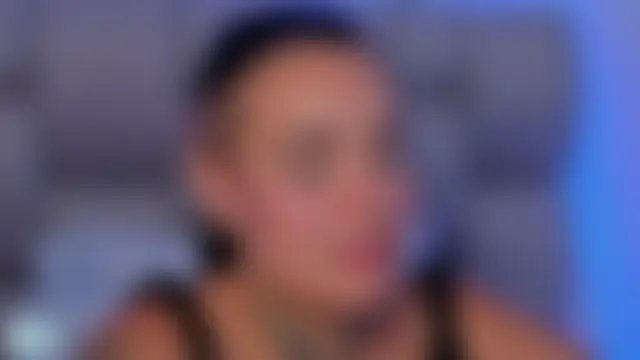 Susan-Sweet-7 Adlı Modelin Canlı Sohbet Odası