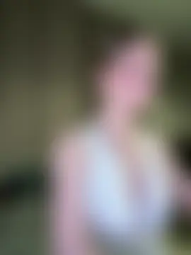 MissOyee élő chatszobája