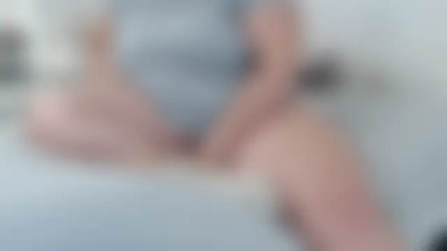 sweeti_Em Live Sex Cam Show