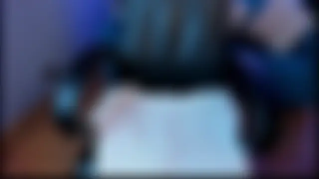 Alicee_Broownn élő chatszobája