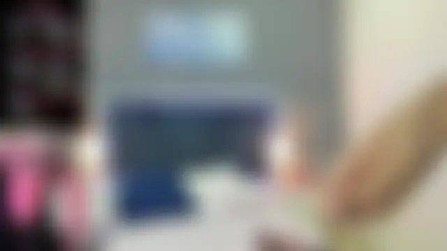 Chat soba uživo modela Lauralove_69