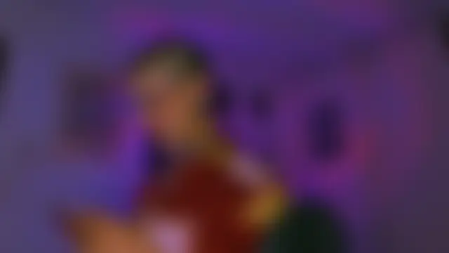 Phòng Chat Trực Tiếp alex_one888