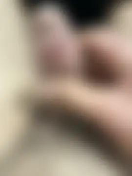 cazzoduro32 লাইভ চ্যাট রুম