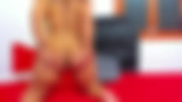 slavenastyy Adlı Modelin Canlı Sohbet Odası