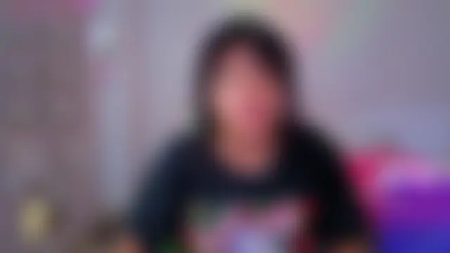 Lovelyamyy – Naživo chatovacia miestnosť