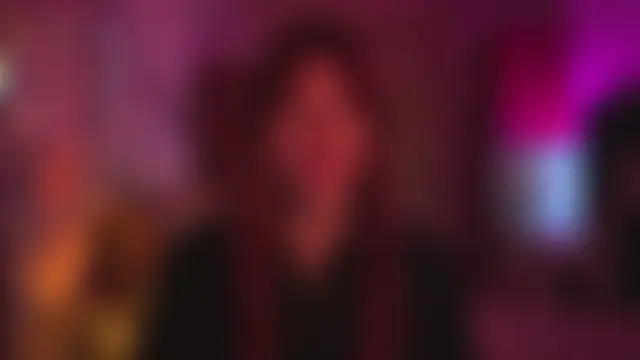 CherryRed_Girl – Naživo chatovacia miestnosť