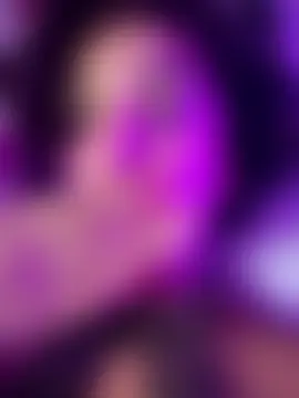 Woo_isDaphne élő chatszobája