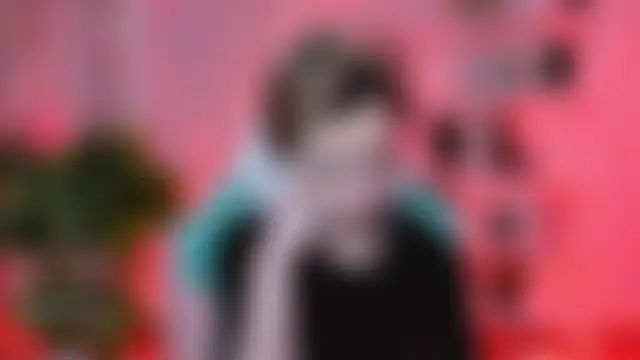 Chat soba uživo modela _Rein_ramm