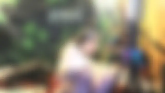 Chat soba uživo modela PropertyAndBiker