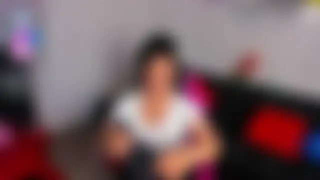 Aliciia_cute1 – Naživo chatovacia miestnosť