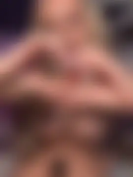 Chat soba uživo modela HotBella-