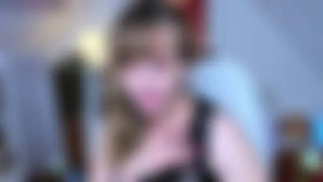 Živá chatovací místnost naughtymilane