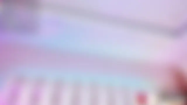 Viollet_xoxo – Naživo chatovacia miestnosť